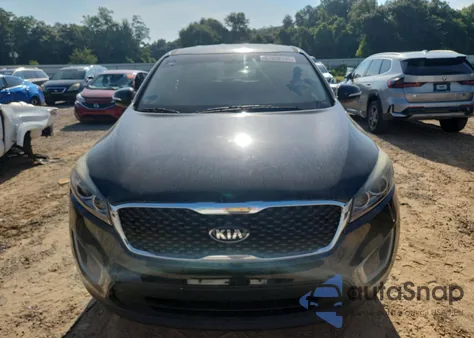 2016 Kia Sorento Lx z USA, uszkodzony, nr VIN 5XYPG4A33GG070722
